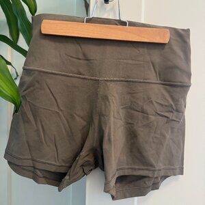 Lululemon Align™ High-Rise Short 4" in Nomad, Size 8